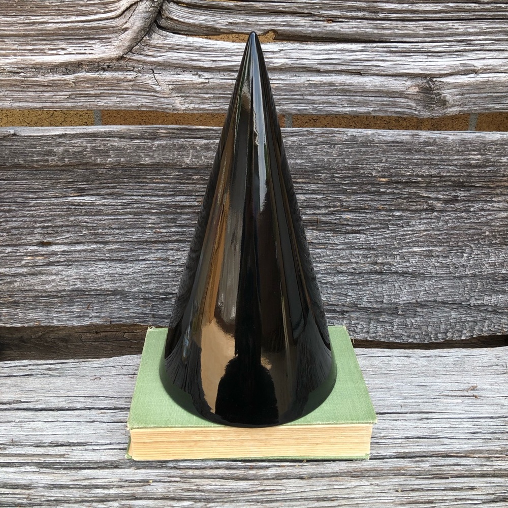 MCM vintage Ceramic Black Cone Sculpture made in Spain Mid Century Modern Vtg🖤